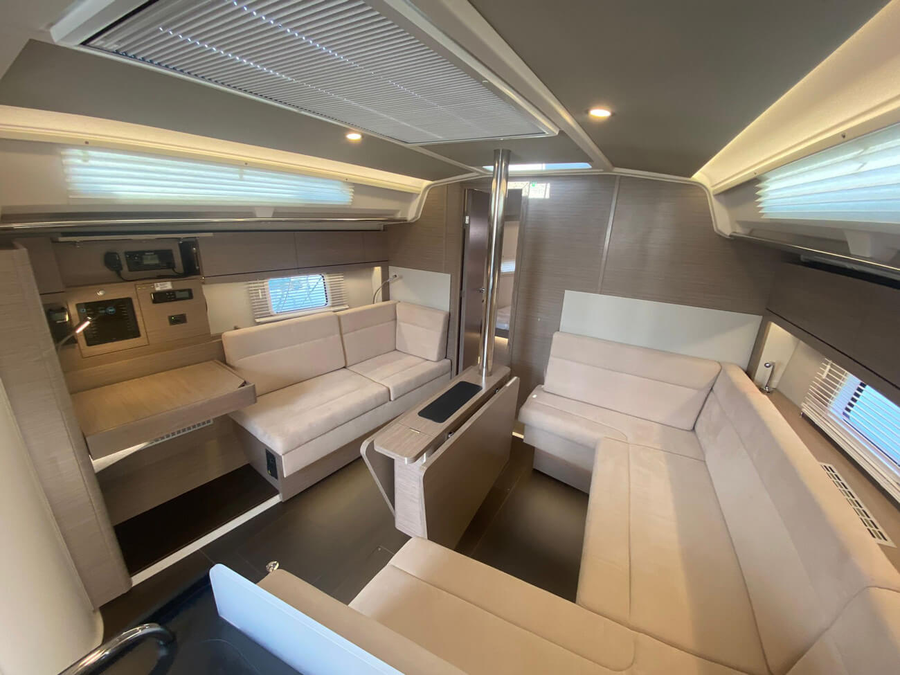 ICY-REF-Hanse-388-#360-(4)