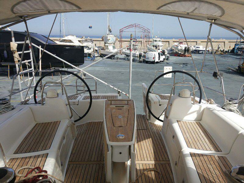 15347-Beneteau Oceanis 50 Family-04