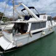 15311-Bayliner-4588-01