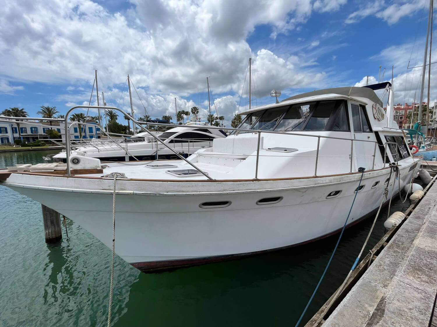 15311-Bayliner-4588-02